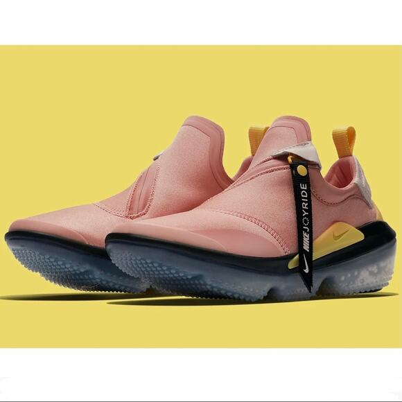 Nike Shoes - Nike Joyride Optik